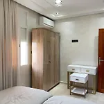 Luxurious 6 Bdrms Pool Villa Re63025
