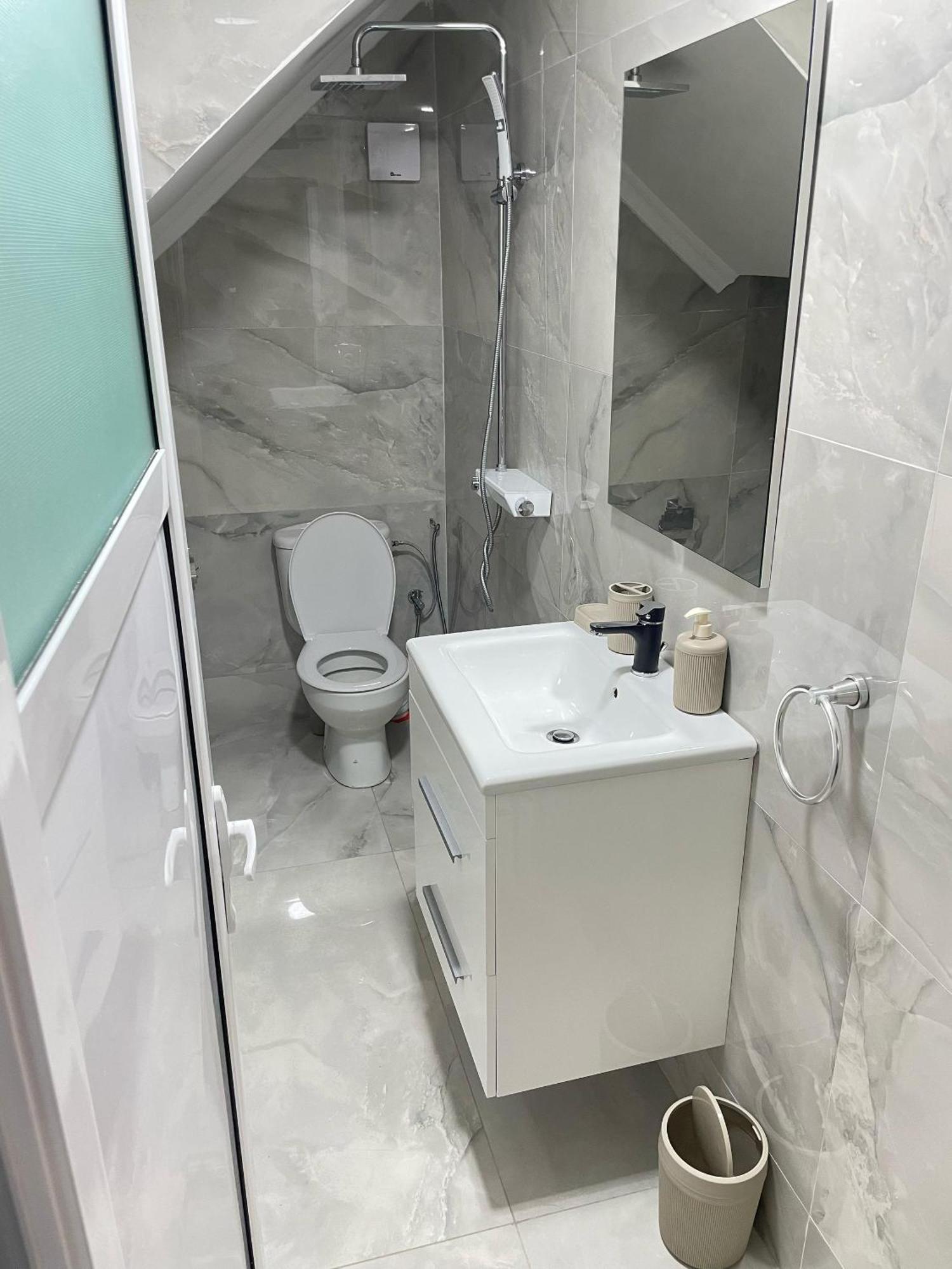 Luxurious 6 Bdrms Pool Re63025 Villa Agadir