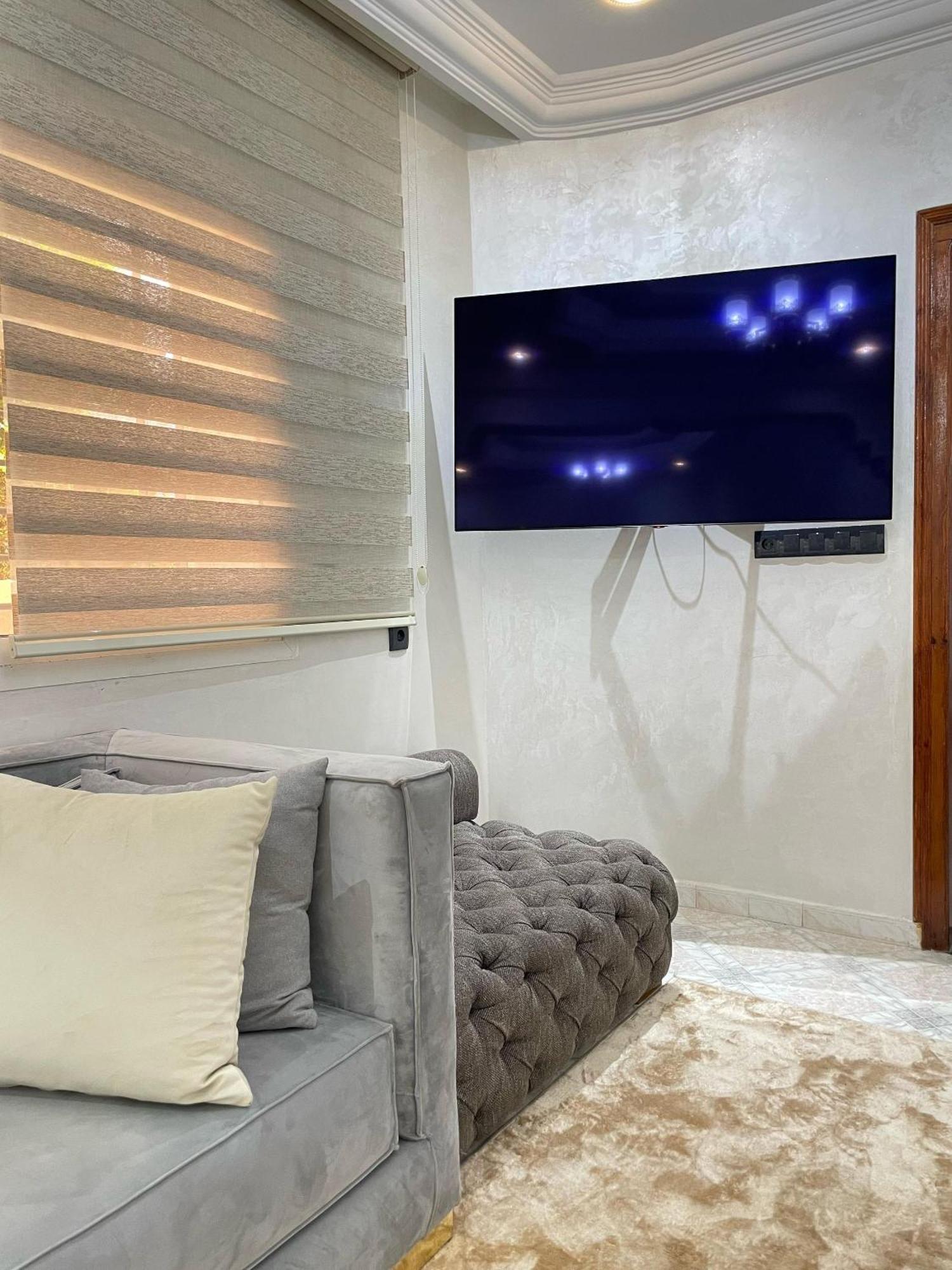 Luxurious 6 Bdrms Pool Re63025 * Agadir